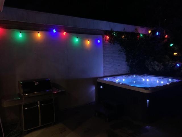 היימסטיידה Villa Cosy Central Incl Jacuzzi Near Trainstation, Beach And City מראה חיצוני תמונה